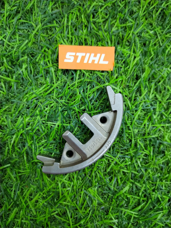 Центробежный грузик на бензопилы STIHL MS 260-271 1121-162-0802 Центробежный грузик на бензопилы STIHL MS 260-271 1121-162-0802