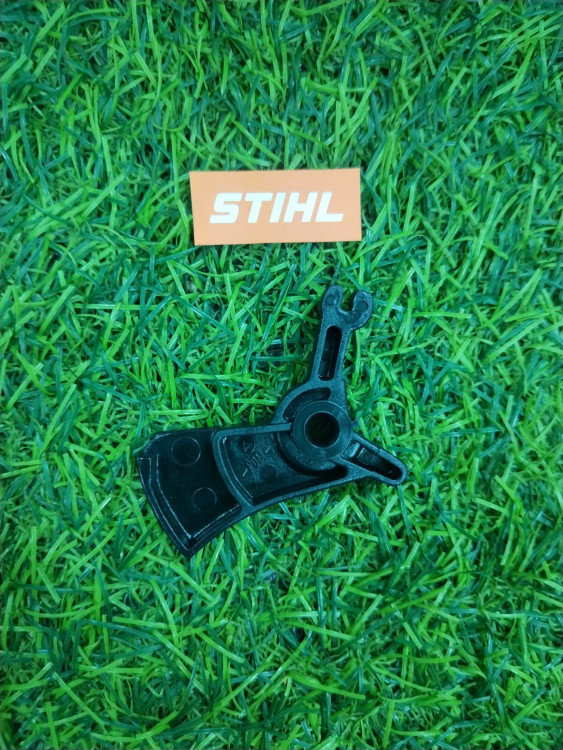 Рычаг управления дроссельной заслонкой на бензопилы STIHL MS 230-250,440-461 1128-182-1005 Рычаг управления дроссельной заслонкой на бензопилы STIHL MS 230-250,440-461 1128-182-1005