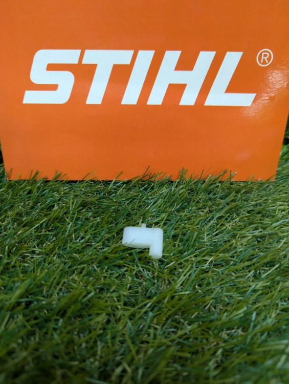 Собачка стартера на STIHL FS 120-250 (0000-195-7200) FarmerTec PJ12026 Собачка стартера на STIHL FS 120-250 (0000-195-7200) FarmerTec PJ12026