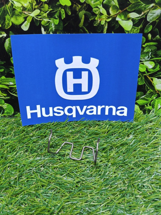 Пружина фильтра на Husqvarna 365, 372 ( 5037354-01 ) FarmerTec PJ36505A Пружина фильтра на Husqvarna 365, 372 ( 5037354-01 ) FarmerTec PJ36505A