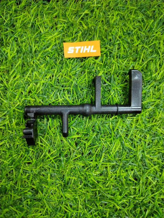 Вал управления переключением на бензопилы STIHL MS 341,361  1135-182-0900