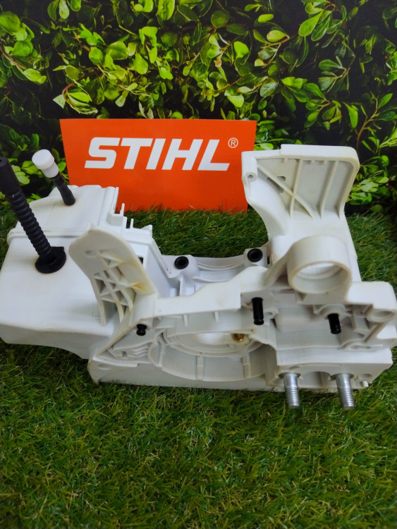 Картер двигателя на бензопилы STIHL MS 210-250