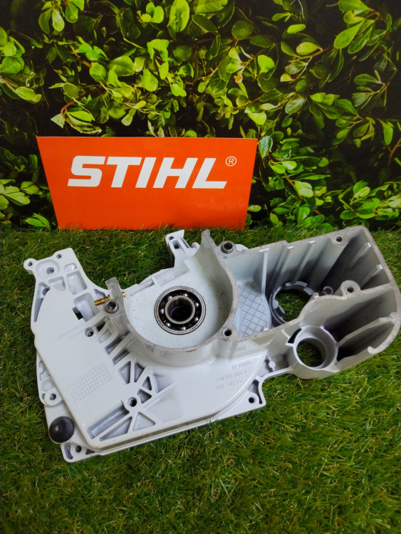 Картер половина-сторона вентилятора на бензопилу STIHL MS 361 1135-020-2606 Картер половина-сторона вентилятора на бензопилу STIHL MS 361 1135-020-2606