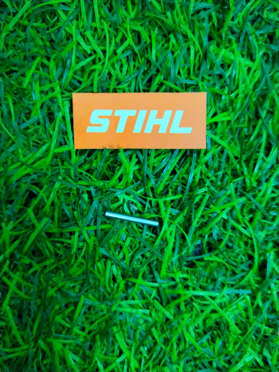 Ось карбюратора на бензопилы и мотокосы STIHL 1120-121-9200 Ось карбюратора на бензопилы и мотокосы STIHL 1120-121-9200