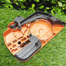 Крышка цепной звездочки на Husqvarna 445 (5440979-02) FarmerTec PJ44506 Крышка цепной звездочки на Husqvarna 445 (5440979-02) FarmerTec PJ44506
